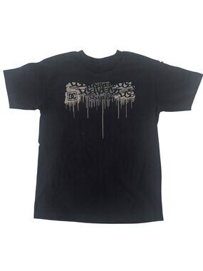 DC Shoes Boys Size M Black Cotton Graphic Tee Urban Style EUC
